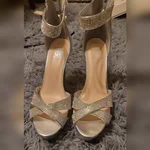 Rhinestone dress heels, size 9, 5in tall with 1 1/2in platform, zip back around